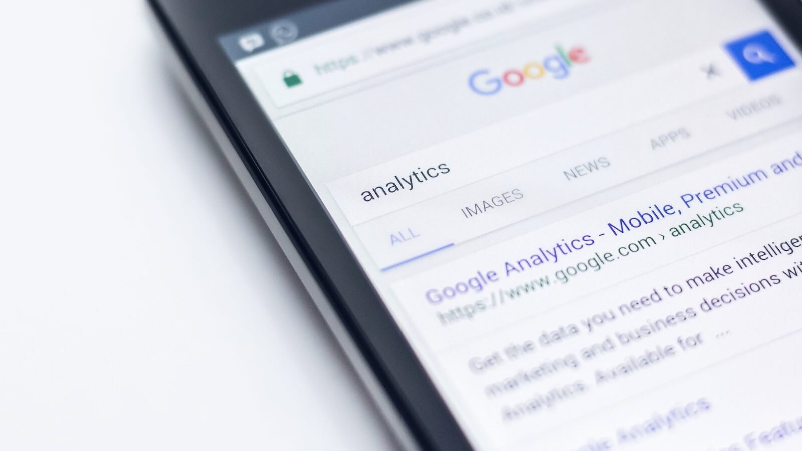 Overview of the key components and factors that influence Google’s search results